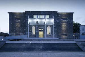 Carrick-on-shannon-the-dock-arts-centre-places_to-go-nearby