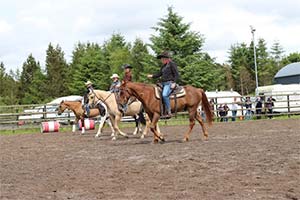 Visit_Drumcoura_western_riding_on-your-staycation-in-Leitrim